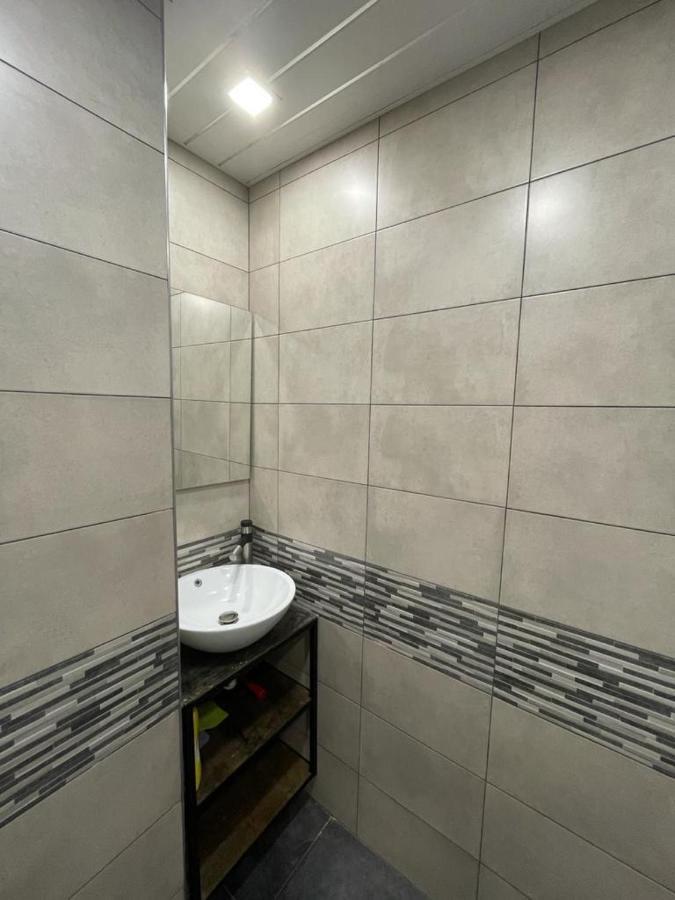 One Central Apartment Yerevan Exterior photo