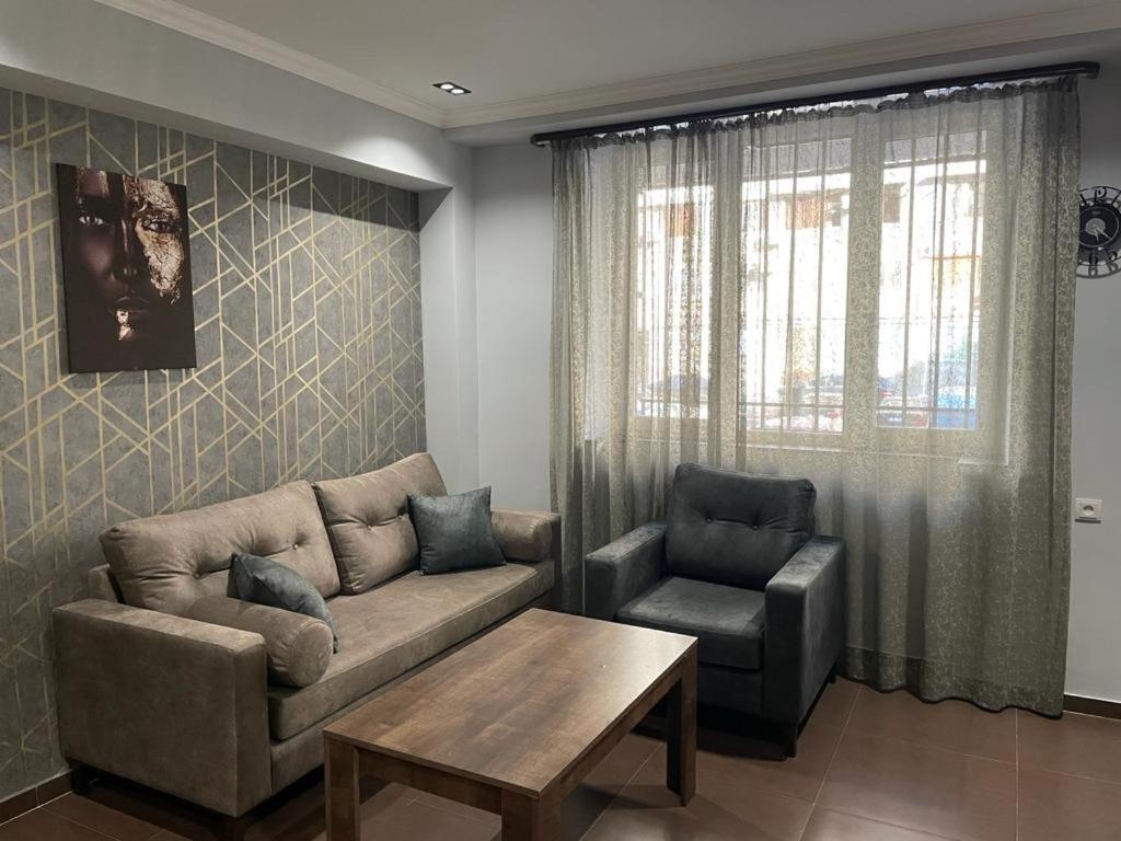 One Central Apartment Yerevan Exterior photo
